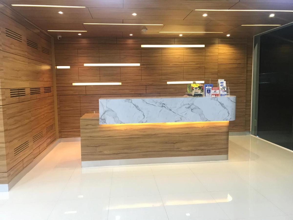 ตะวันอพาร์ทเม้นท์โฮเทลthawanapartmenthotel Satun Dış mekan fotoğraf