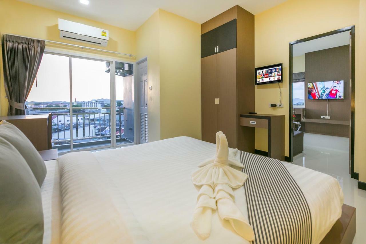 ตะวันอพาร์ทเม้นท์โฮเทลthawanapartmenthotel Satun Dış mekan fotoğraf
